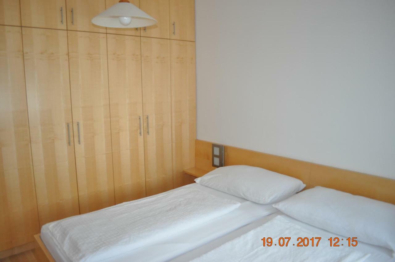 Appartmenthaus Josefikeller Podersdorf am See Ngoại thất bức ảnh